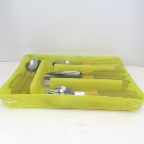 Flatware Set 24 Piece Yellow Lucite Handle and Stainless Steel w/Yellow Case New - Picture 4 of 8